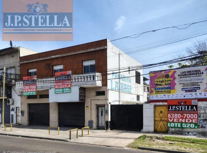 Local Doble con Deposito 430 m² - Oficinas - Baños y Vestuarios - Frente a Av - Moron - 4