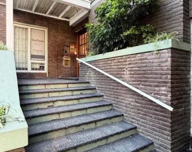 Oportunidad Unica Oficina en Venta Para Profesionales E Inversores - 2