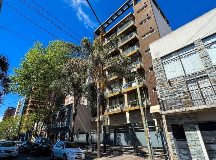 Venta Departamento 3 Ambientes C/cochera Quilmes - 2