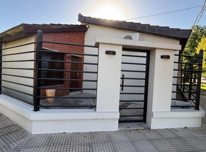 Casa en Venta en Bragado - 2