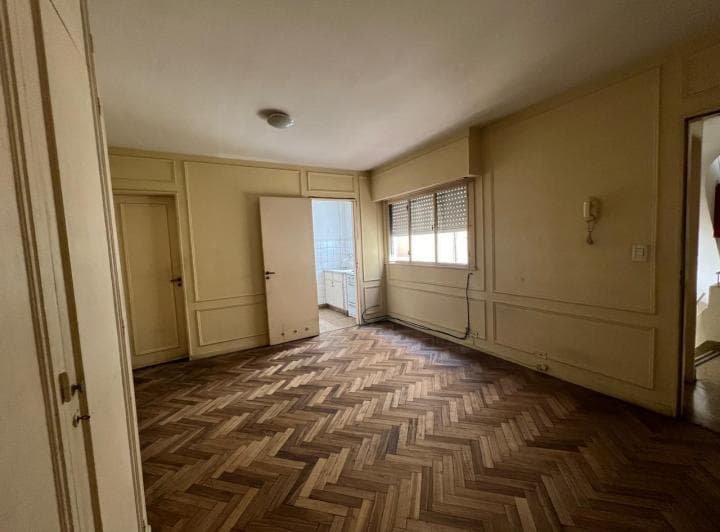 Departamento en Venta en Caballito Monoambiente con Cocina Separada - 2