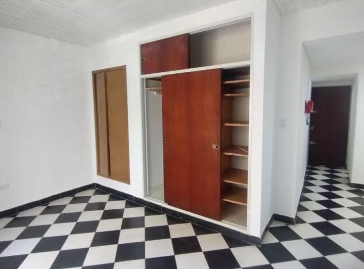Venta Monoambiente Al Frente - 2