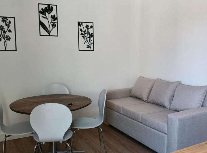 Alquler Departamento 3 Ambientes Zona Chauvin - 2