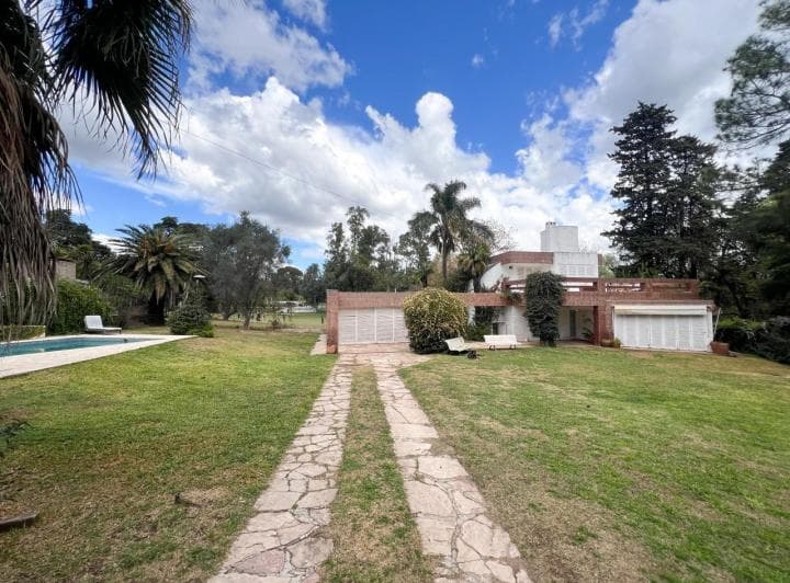 Casa Costa Azul Carlos Paz - 4 D - 2 B - Pileta - Cochera Cubierta - 3