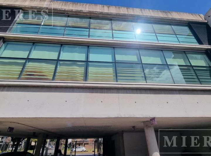 Edificio de Oficinas de 440 m² en Alquiler en Martinez, San Isidro - 3