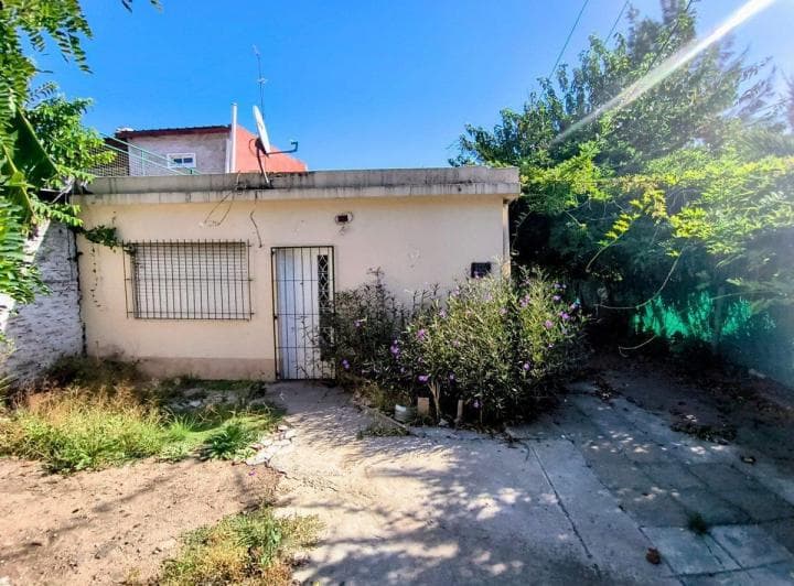 Casa Venta La Reja a Refaccionar (2 Casas) - 3