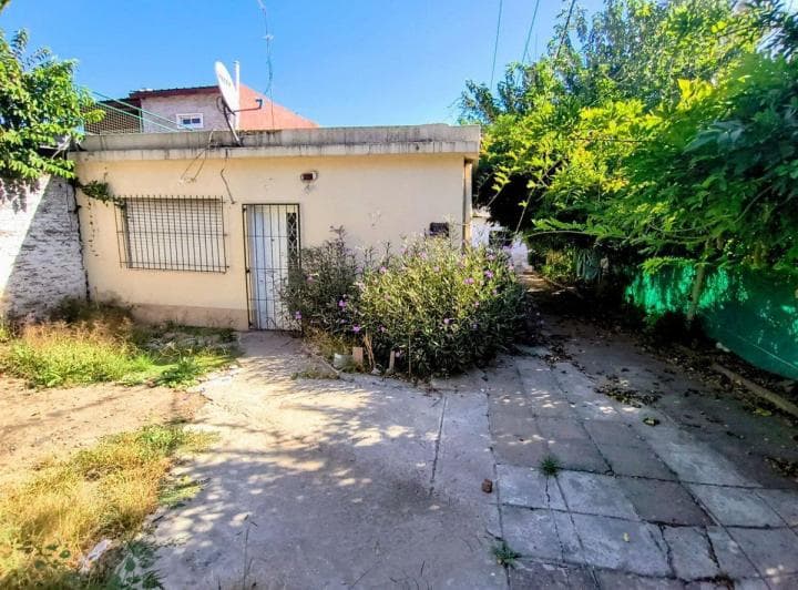 Casa Venta La Reja a Refaccionar (2 Casas) - 4