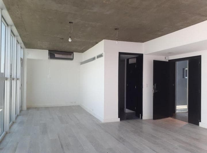Alquiler de Oficinas Al Frente y Contrafrente, en Ramos Mejía - Diferentes Pisos - 4