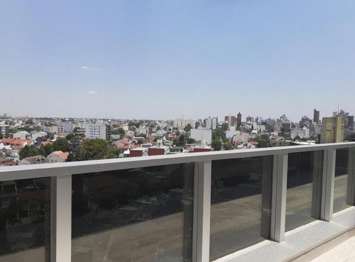 Alquiler de Oficinas Al Frente y Contrafrente, en Ramos Mejía - Diferentes Pisos - 5