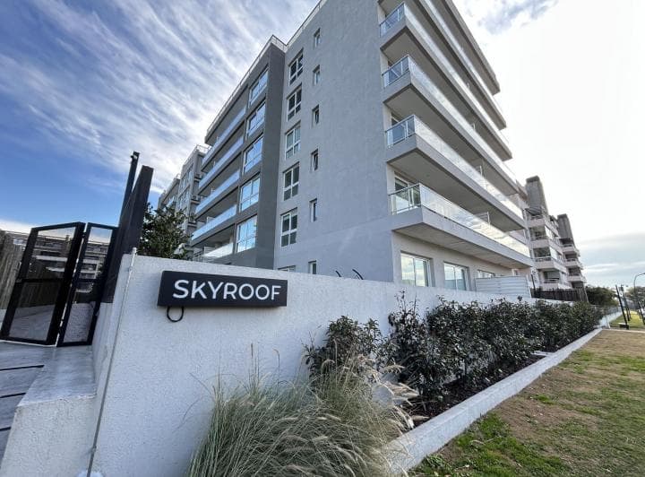 Venta Departamento 2 Ambientes Terraza Propia en Skyroof, Nordelta - 2
