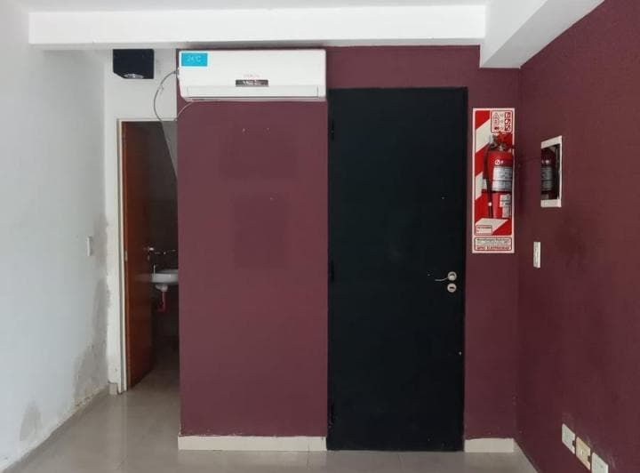 Local de 18 m² en Alquiler, Excelente Estado y Ubicacion - 3