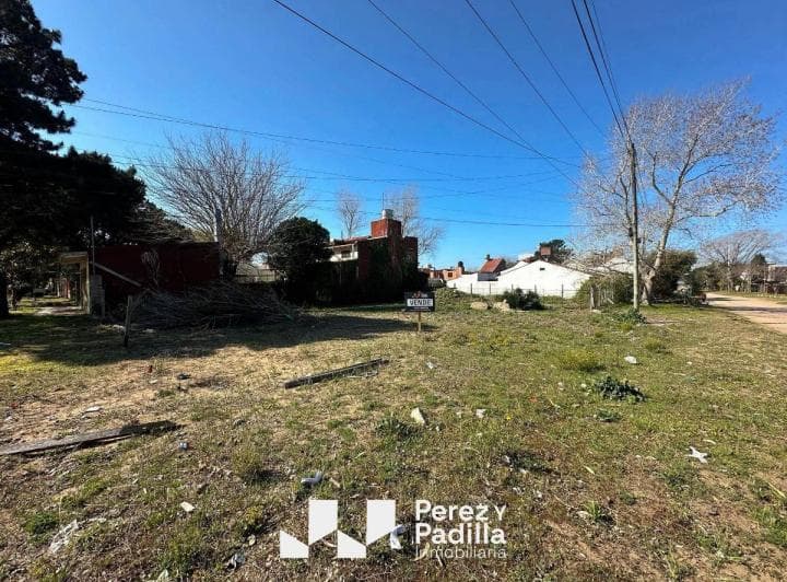 Terreno en Costa Azul a 5 Cuadras del Mar - Oportunidad Constructor - 4