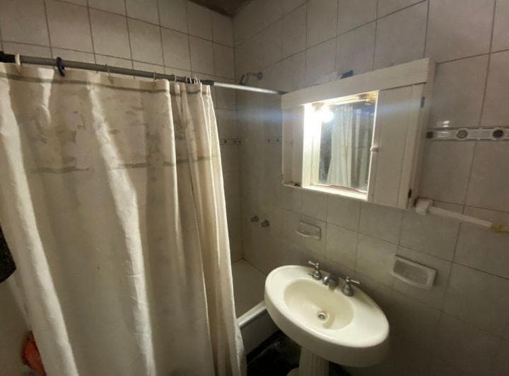 Venta Casa 4 Amb con Parque y Cochera Malvinas Arg - 5