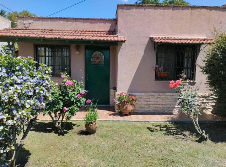 Casa en Venta en General Belgrano - 2