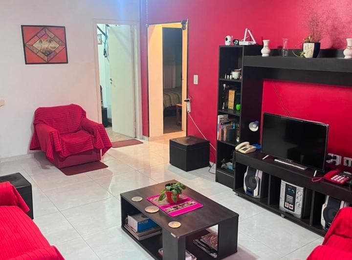 Multifamiliar. Venta El Palomar. Garaje y Parrilla - 3