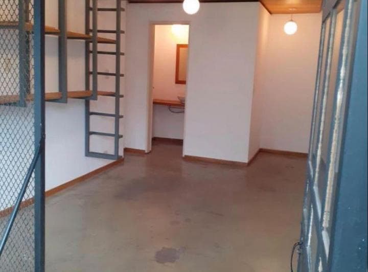 Local Comercial en Alquiler en Parque Chacabuco - 5