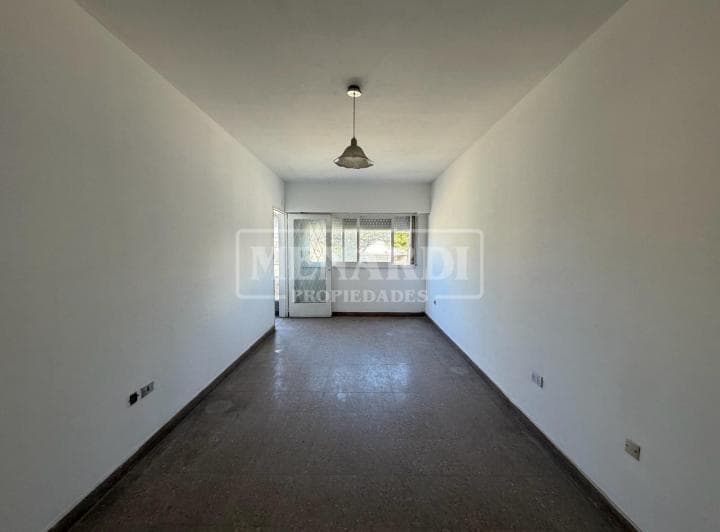 Departamento 3 Ambientes en Venta - a Refaccionar - 4