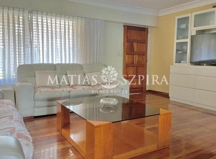 Impecable Propiedad en La Mejor Zona de Ramos Mejia - 5
