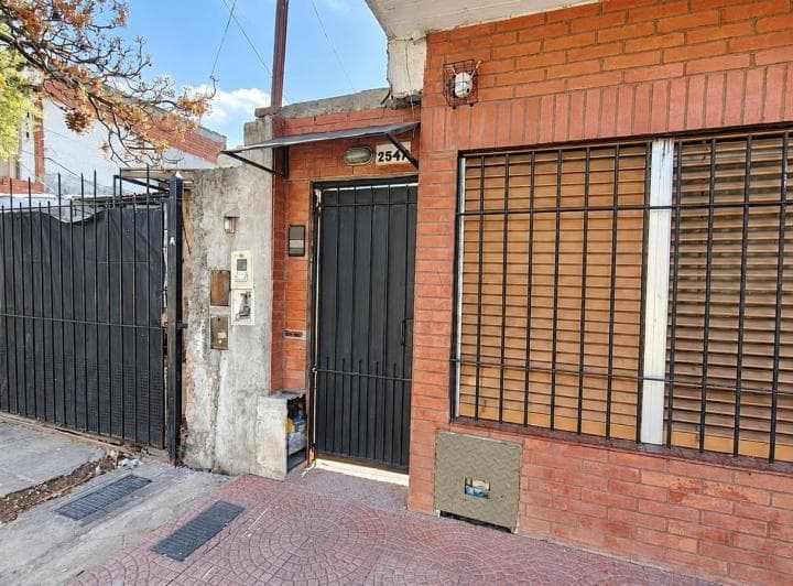 PH 2 Ambientes Venta en San Vladimiro 2547 (Remedios de Escalada) - 2
