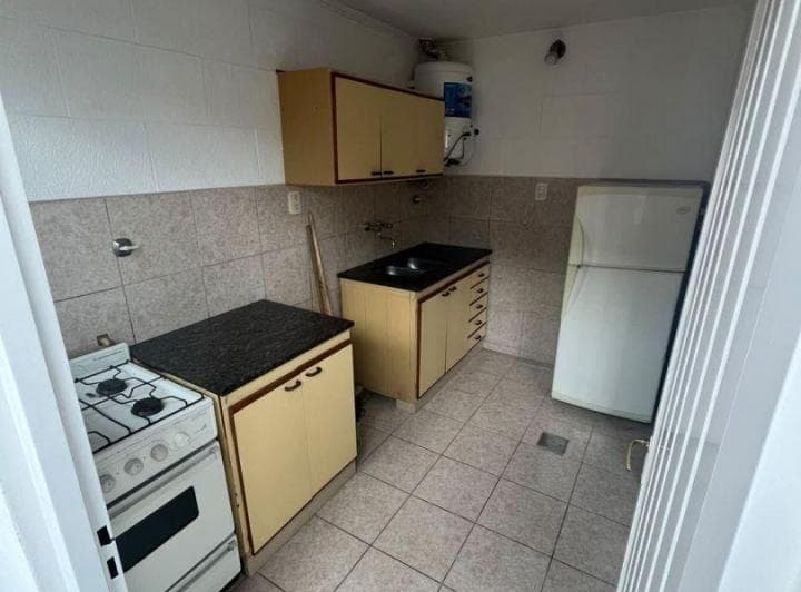 Departamento 2 Ambientes. | Azul Al 1800 - 4