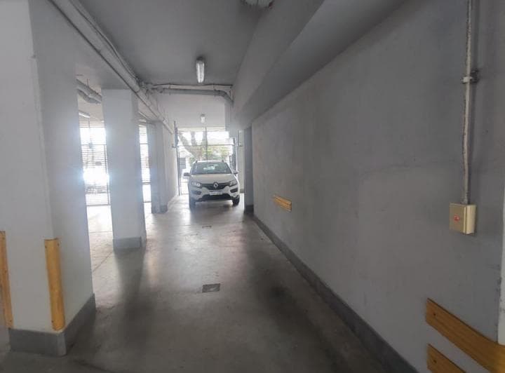 Venta Cochera en Parque Chacabuco - 5