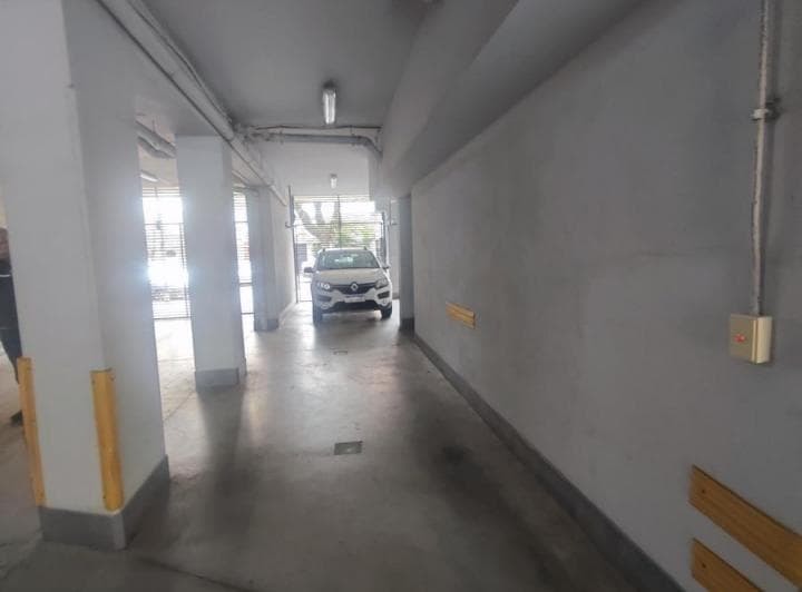 Venta Cochera en Parque Chacabuco - 4