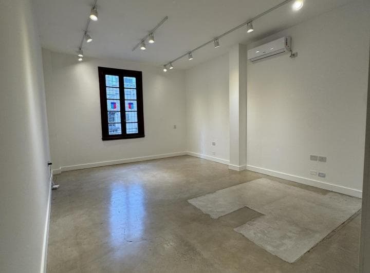 Apto Profesional - Patio Interno y Muy Luminoso - Sum y Laundry - Ideal Showroom - 4