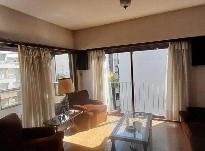 Venta Departamento 3 Dorm Balcon Cocheras Piso 5 - 5