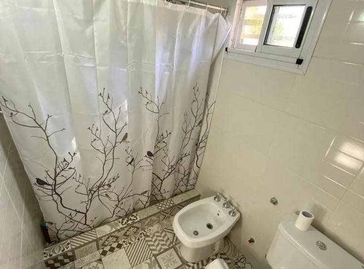 Casa en Venta - 4 Dorm. 4 Baños - La Matanza - 3