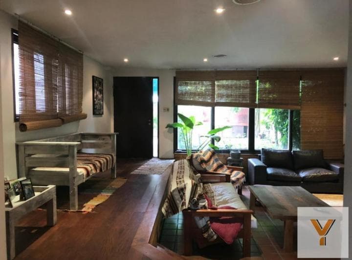 Casa en Venta - 5 Dorm. 4 Baños - Villa Riachuelo - 4
