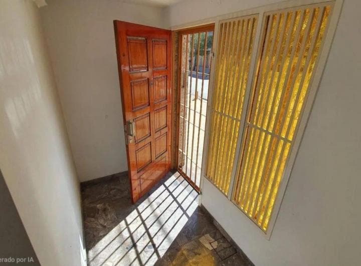 Casa en Venta - 2 Dorm. 3 Baños - La Matanza - 4