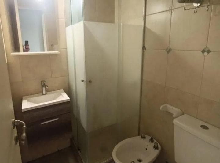 Hermoso Departamento de 2 Ambientes Al Frente - 4