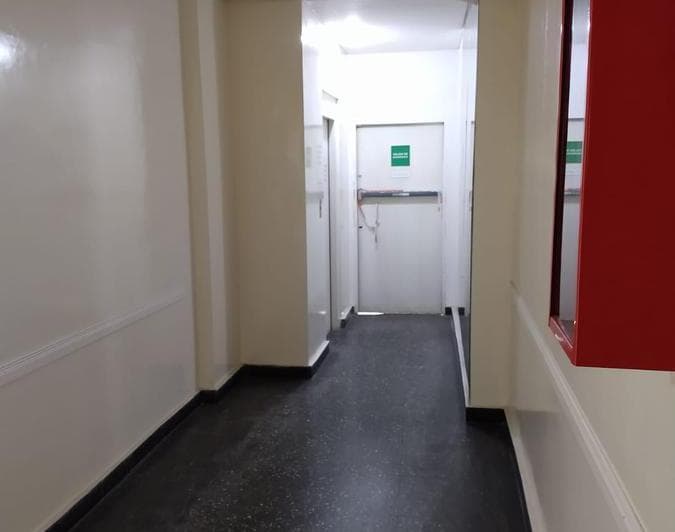 Alquiler Oficina/consultorios Piso Entero! Centro de Ramos Mejia! - 2