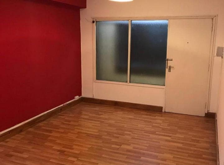 Venta Oficina Imperdible Sobre Av Colon Centro - 4
