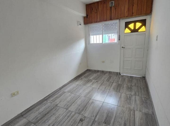 Alquiler de Departamento 2 Ambientes, Morón - 3