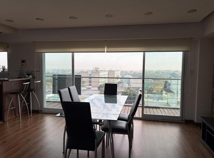 Piso Exclusivo en Dúplex (8° y 9°) con Terraza Propia y 2 Cocheras - 2