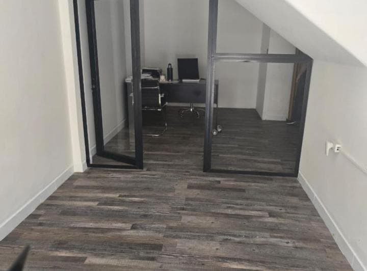 Local en Venta - 28 m² - La Matanza - 3