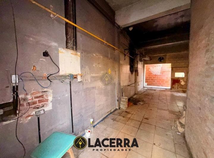 Oportunidad! Local Sobre Lote de 10x30 en El Centro de Villa Ballester - 3