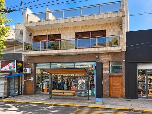 Local con Vivienda en Venta Ramos Mejía - 2