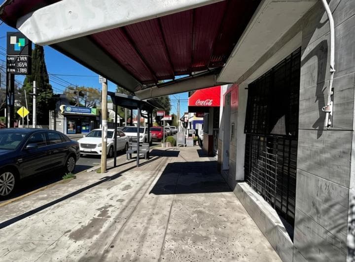 Local Comercial en Alquiler Sobre Av Balbín – Morón - 3