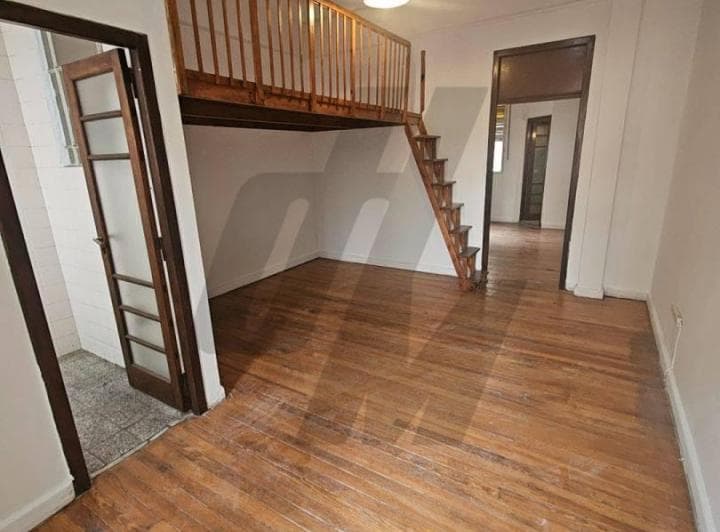 PH de 2 Ambientes con Entrepiso - Primer Piso por Escalera - Sin Expensas - 3