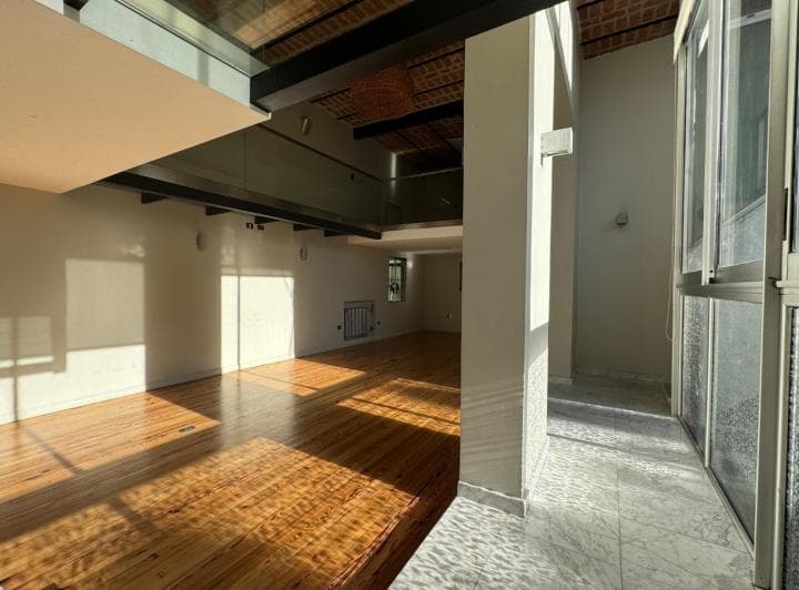 Departamento PH en Venta en Recoleta. Loft de un Dormitorio y 118 m² Reales - 2