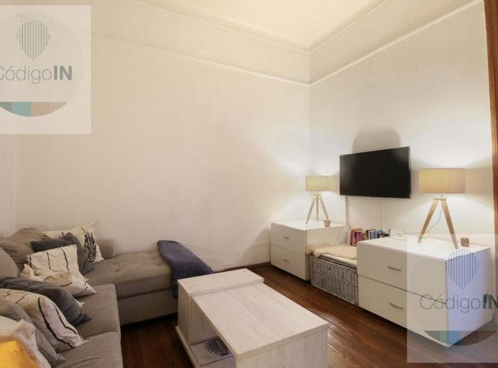 Venta PH 4 Ambientes en 3 Plantas, con Patio y Terraza, Paternal - 3