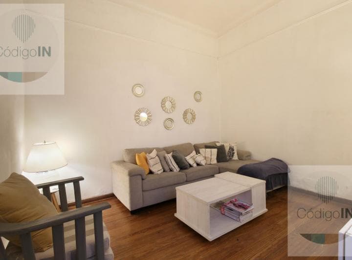 Venta PH 4 Ambientes en 3 Plantas, con Patio y Terraza, Paternal - 2