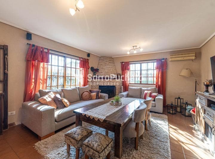 Casa en Venta en Ituzaingo con Parque y Piscina - 5