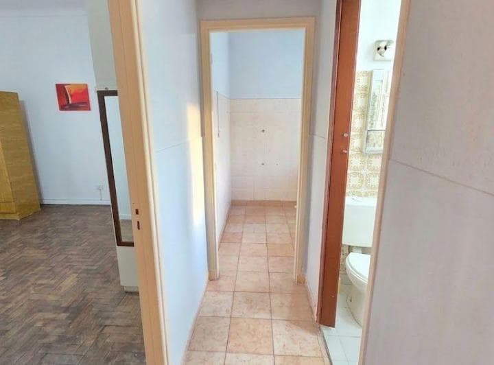 Excelente Depto 2 Ambientes - Bajas Expensas - 2