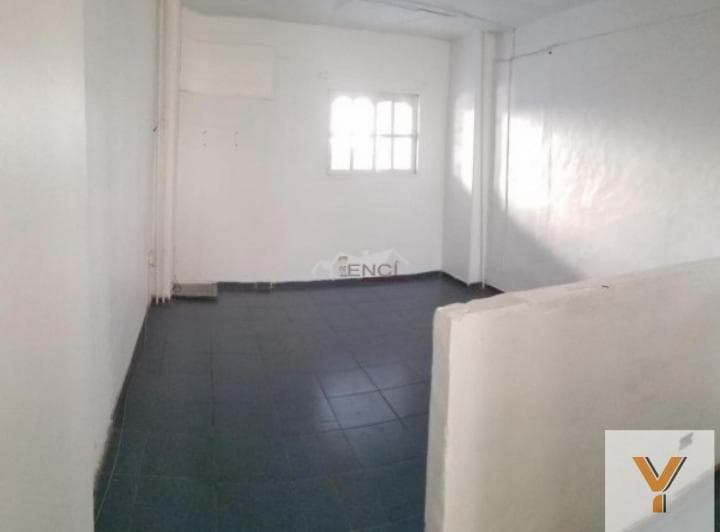 Local Comercial en Venta - 1 Baño - Villa Lugano - 3