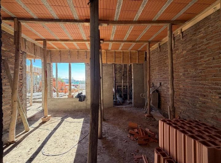 Departamento Planta Baja, con Baño en Suite, Maipu - 2