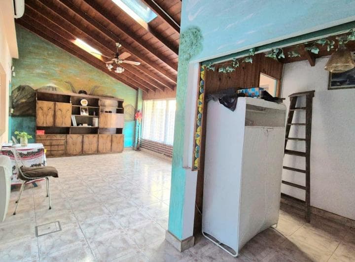 Casa 4 Ambientes en Venta en Ballester con Parque - 2