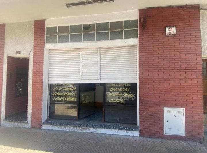 Local Comercial de 37 m² en Venta en San Justo - 3